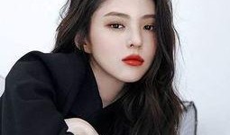 娱乐圈爆料模特,模特界风云再起，神秘事件引发热议